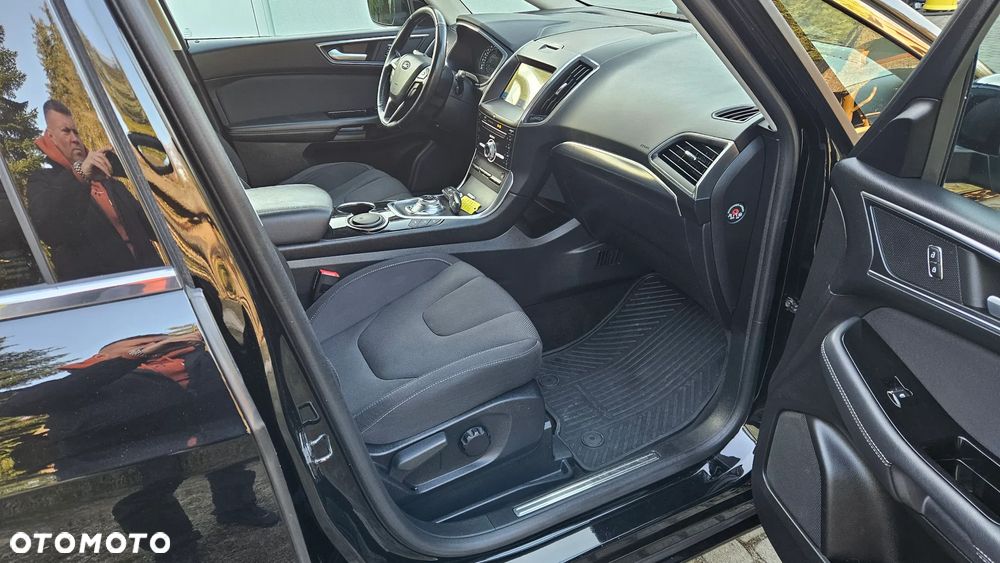 Ford S-Max 2.0 EcoBlue Titanium - 33