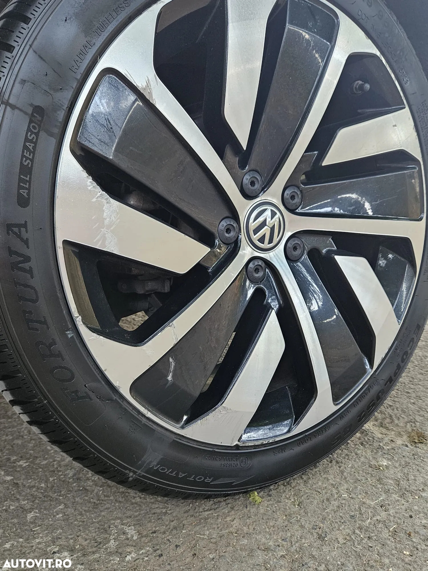 Volkswagen ARTEON 2.0 TDI DSG R-Line - 23