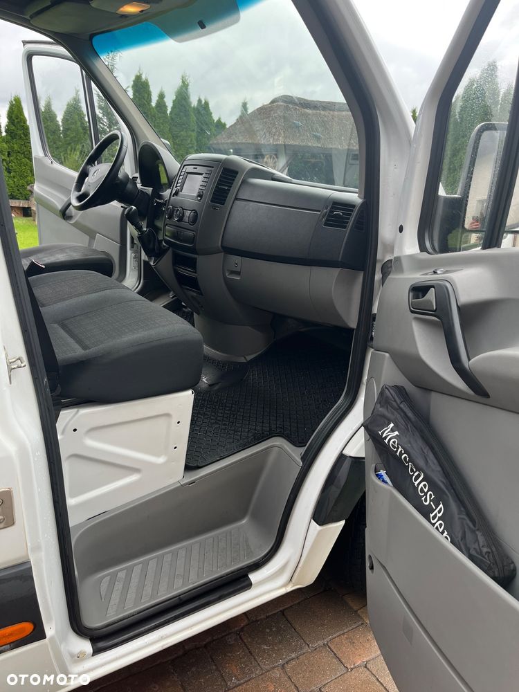 Mercedes-Benz Sprinter - 6