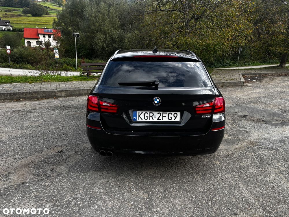 BMW Seria 5 520d - 5