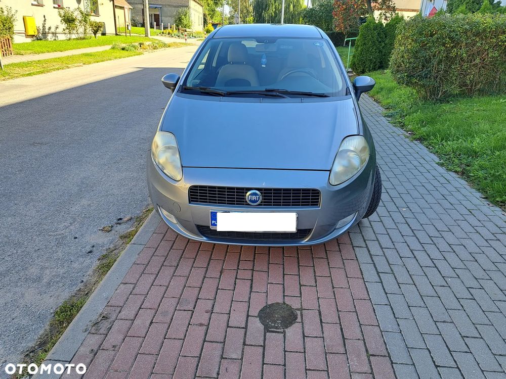 Fiat Grande Punto - 6
