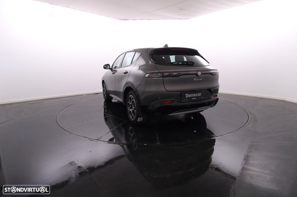 Alfa Romeo Tonale 1.5 Hybrid Veloce - 5