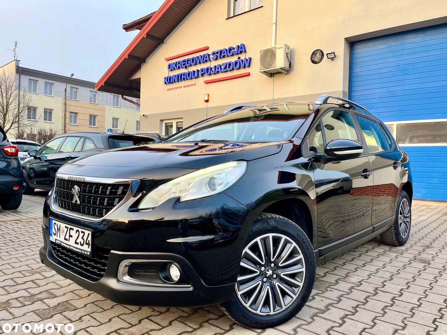 Peugeot 2008 1.2 Pure Tech Style S&S - 1