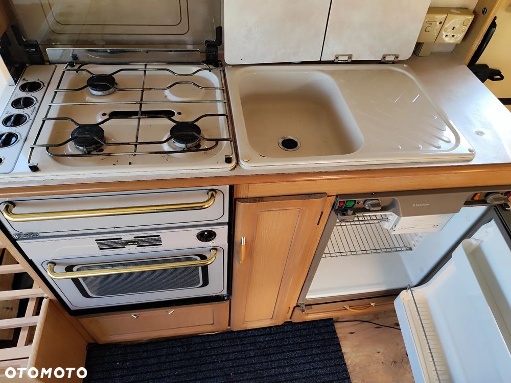 Ford Transit - 28
