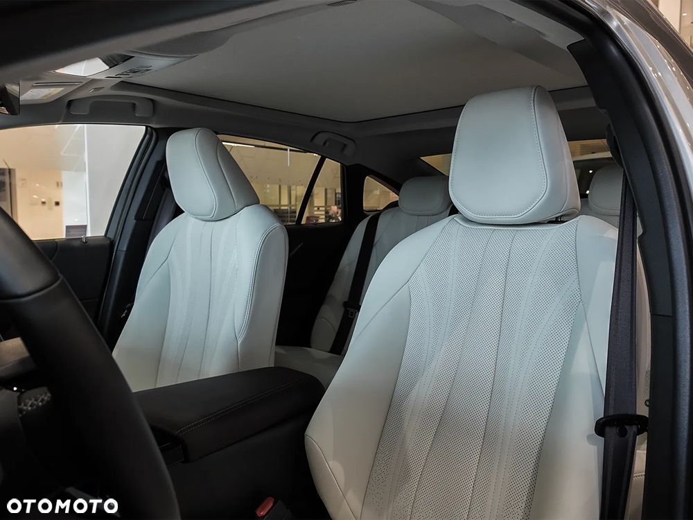 Toyota Mirai Executive - 6