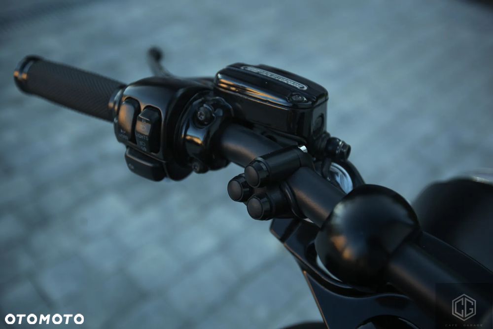 Harley-Davidson V-Rod Night Rod - 25