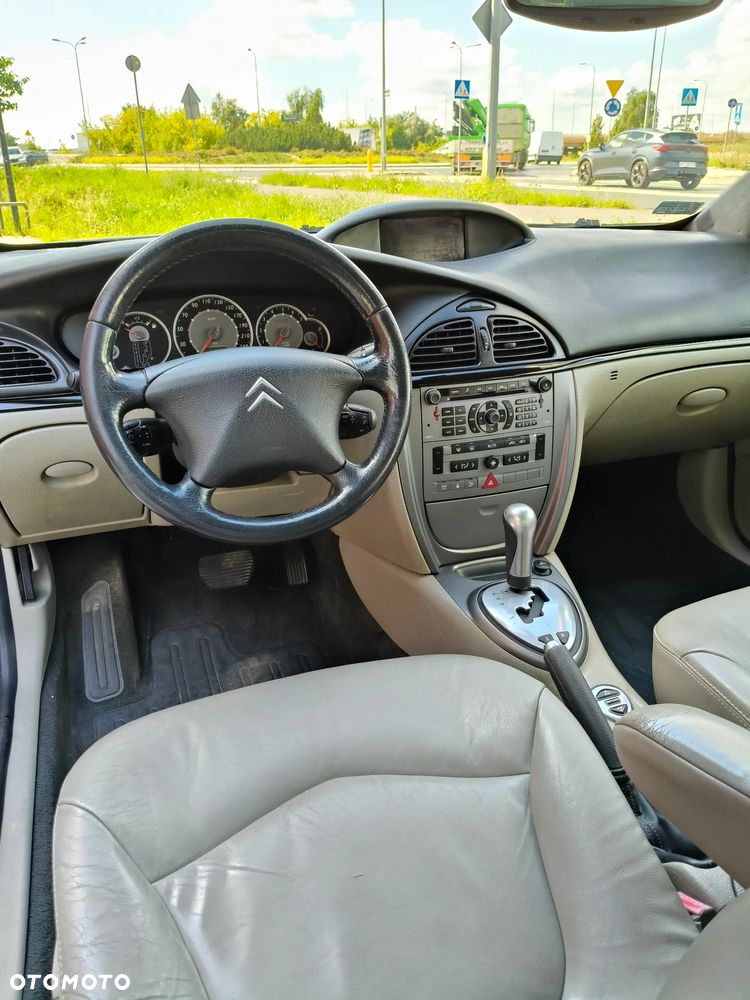 Citroën C5 2.0 HDi Exclusive - 10