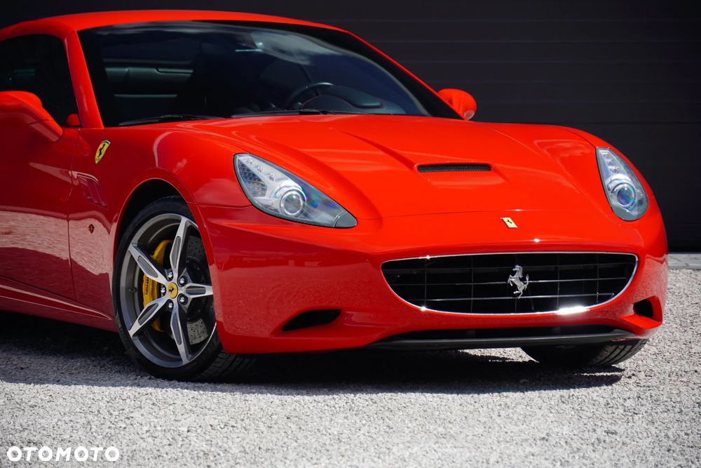 Ferrari California - 10