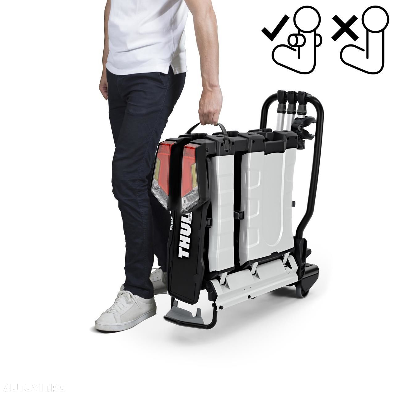 Suport 3 biciclete Thule EasyFold XTF 3 cu prindere pe carligul de remorcare (13pini) - 4