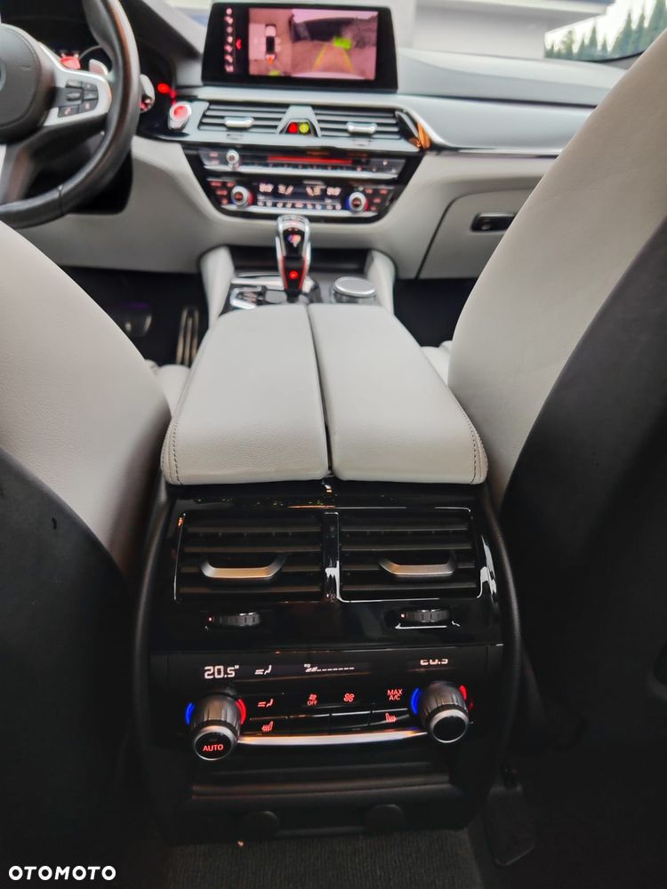 BMW M5 - 16