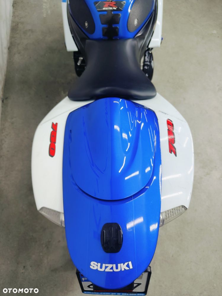 Suzuki GSX-R - 12