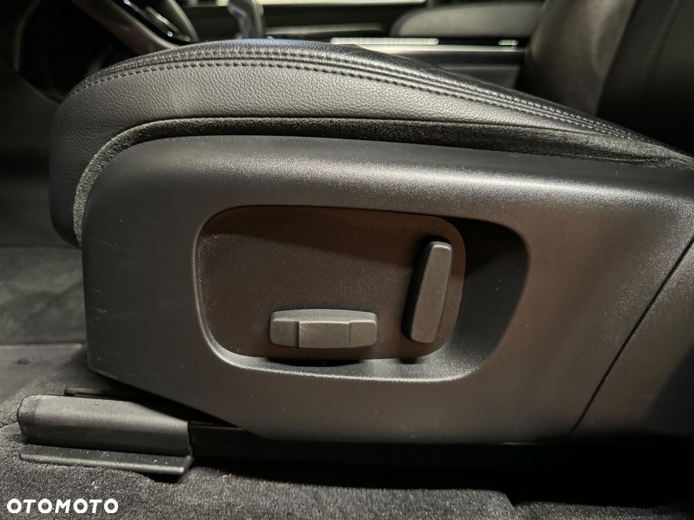 Land Rover Range Rover Evoque - 13