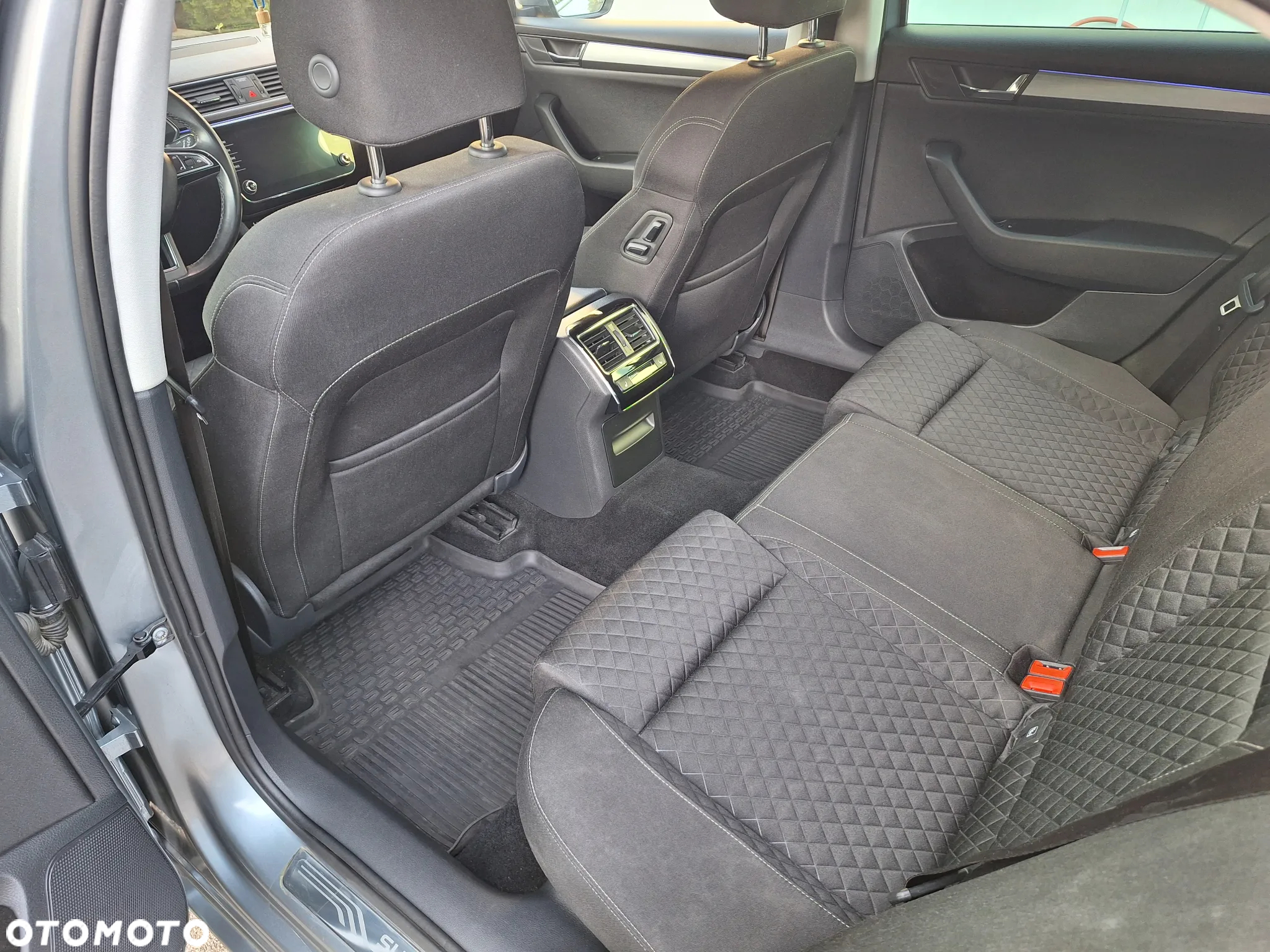 Skoda Superb 1.4 TSI ACT Style DSG - 6