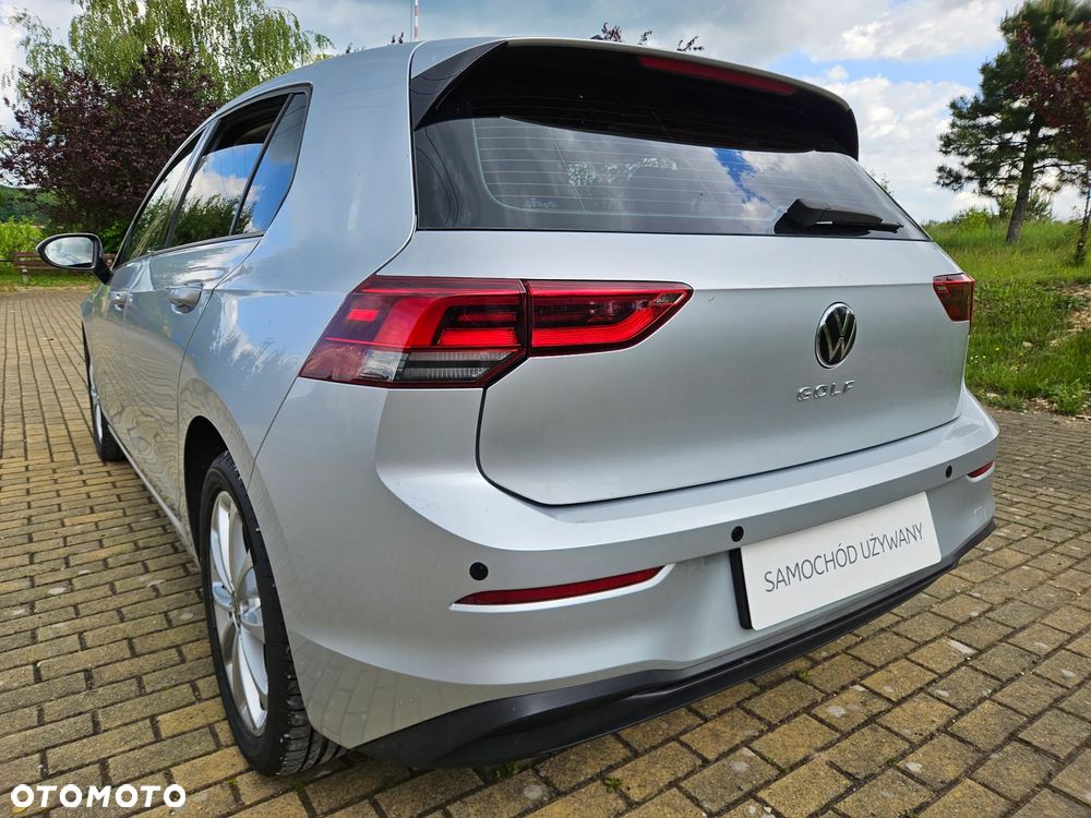 Volkswagen Golf VIII 2.0 TDI Life - 12