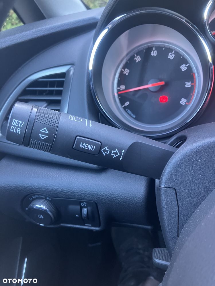 Opel Astra 1.4 Turbo Sports Tourer Active - 21