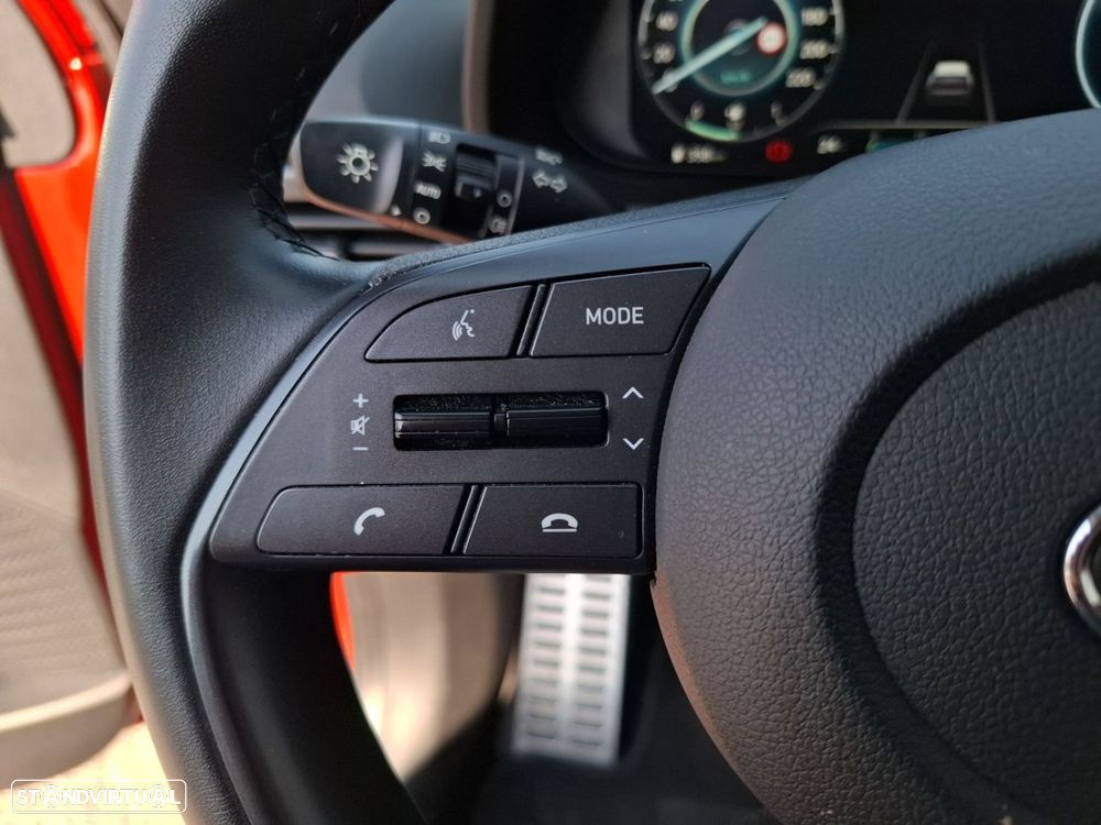 Hyundai Bayon 1.0 T-GDI Premium (TT) DCT — fotografia 15