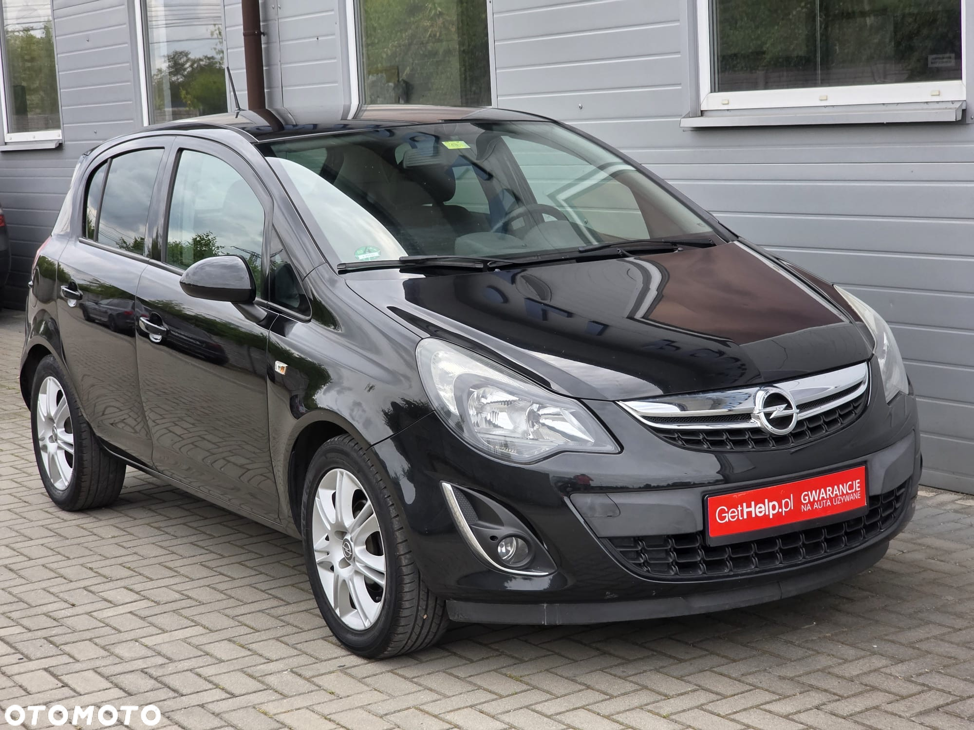 Opel Corsa 1.2 16V Cosmo S&S - 8