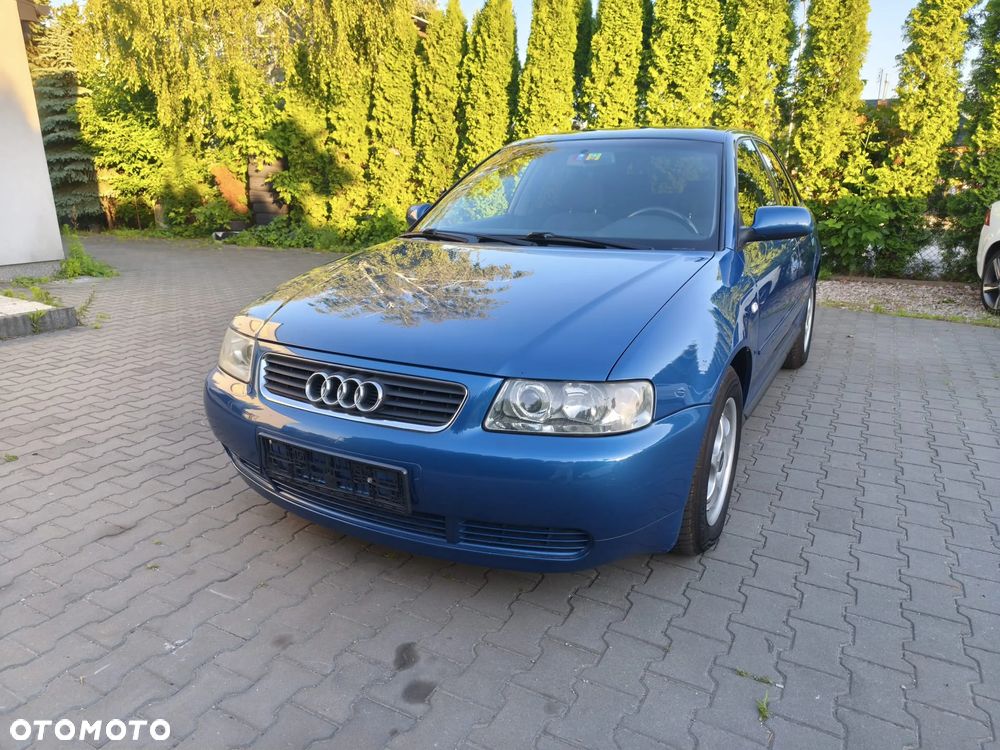 Audi A3 Sportback 1.8T Attraction - 4