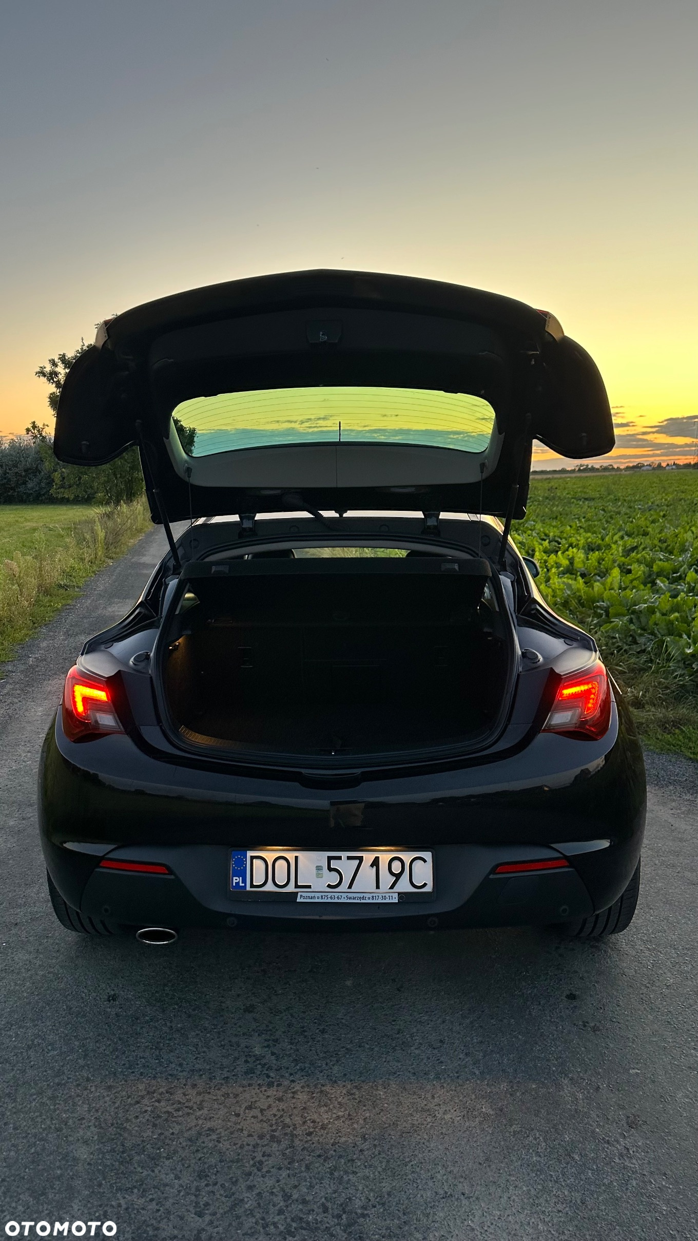 Opel Astra GTC 2.0 CDTI ecoFLEX Start/Stop Edition - 9