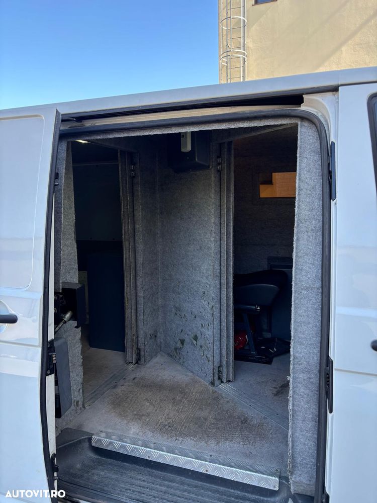 Volkswagen TRANSPORTER BLINDAT - 23