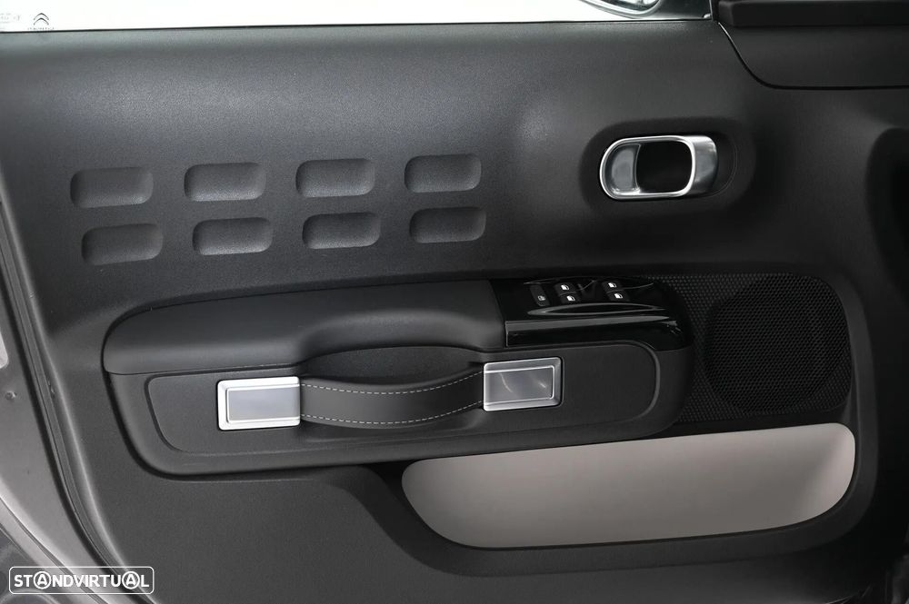Citroën C3 1.2 PureTech Elle EAT6 - 28