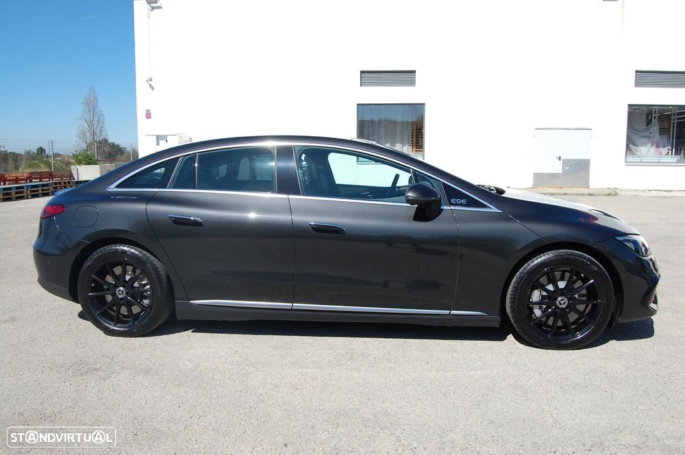 Mercedes-Benz EQE 300 Electric Art - 2