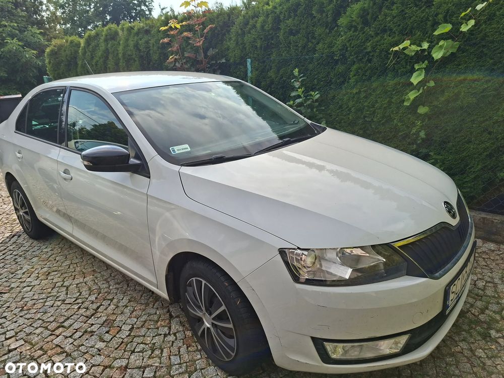 Skoda RAPID 1.4 TSI Edition DSG - 2