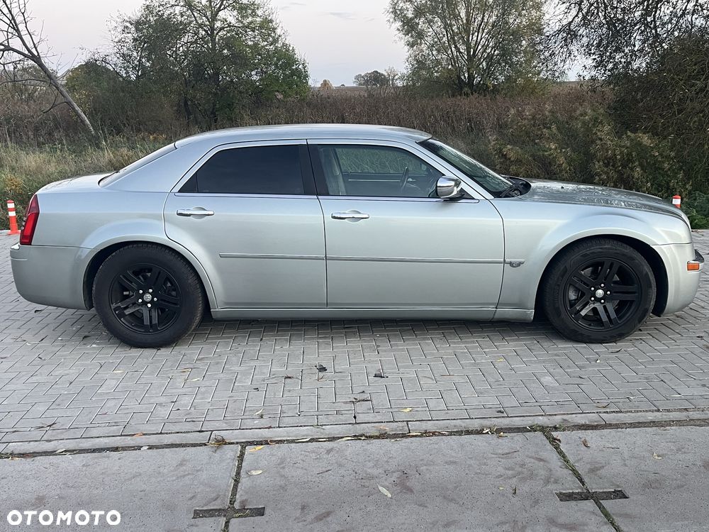 Chrysler 300C - 6