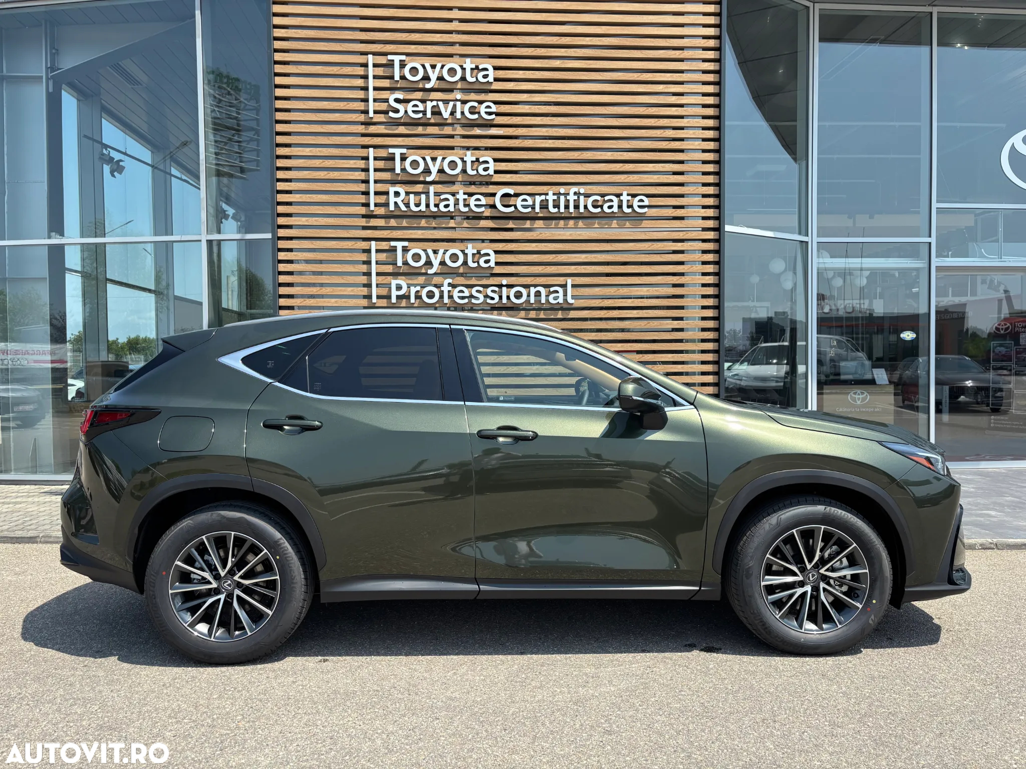 Lexus Seria NX 450h+ 2.5 TNGA HV 25H PHEV CVT Executive - 5