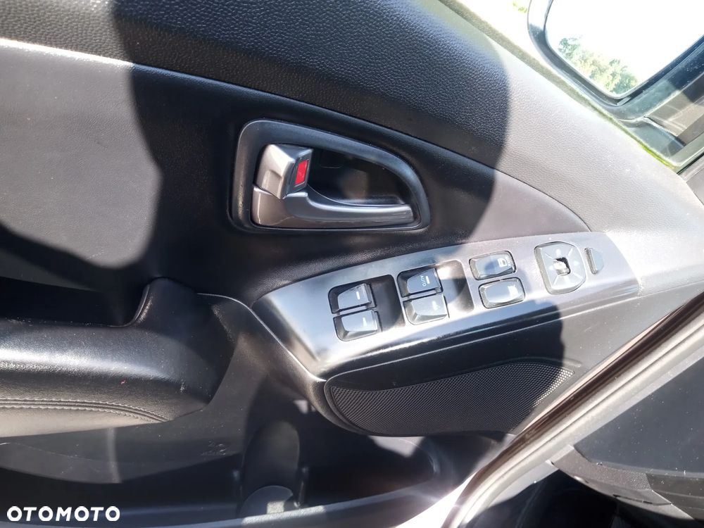 Hyundai ix35 - 16