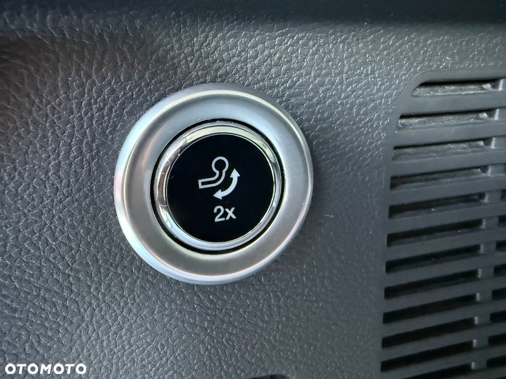 Ford Mondeo - 23
