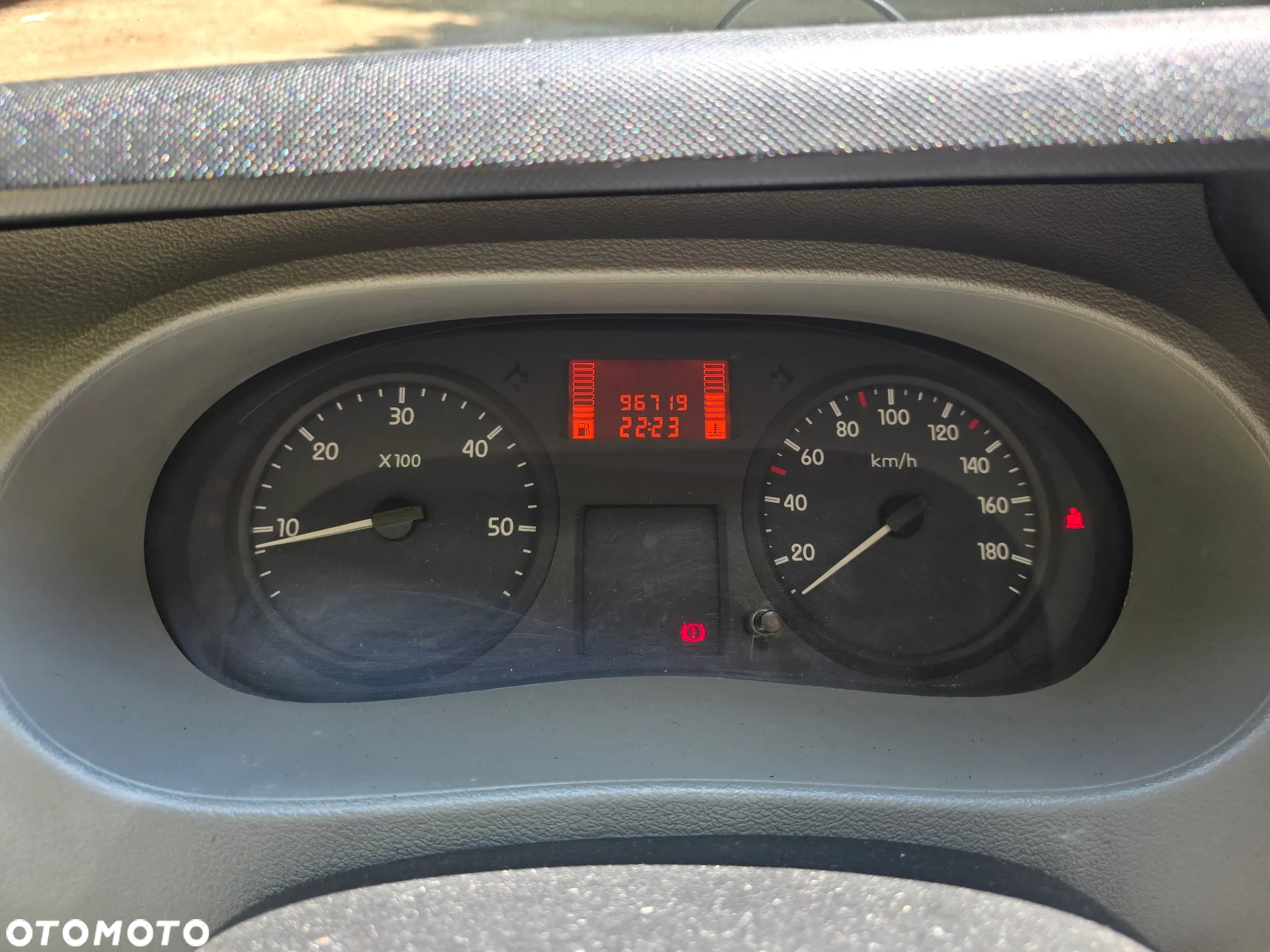 Renault Master - 25