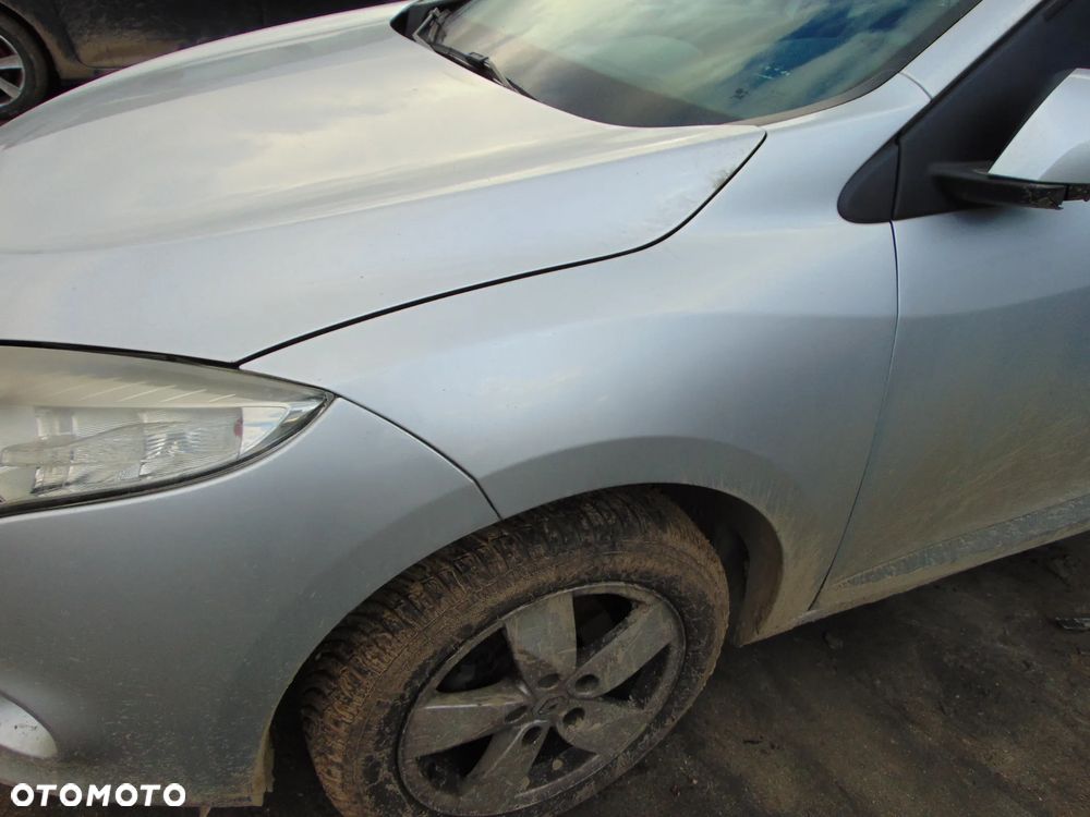 błotnik lewy przód przedni renault reno megane III 3 ted69 - 1
