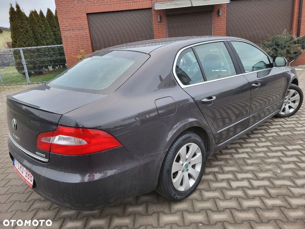Skoda Superb - 4