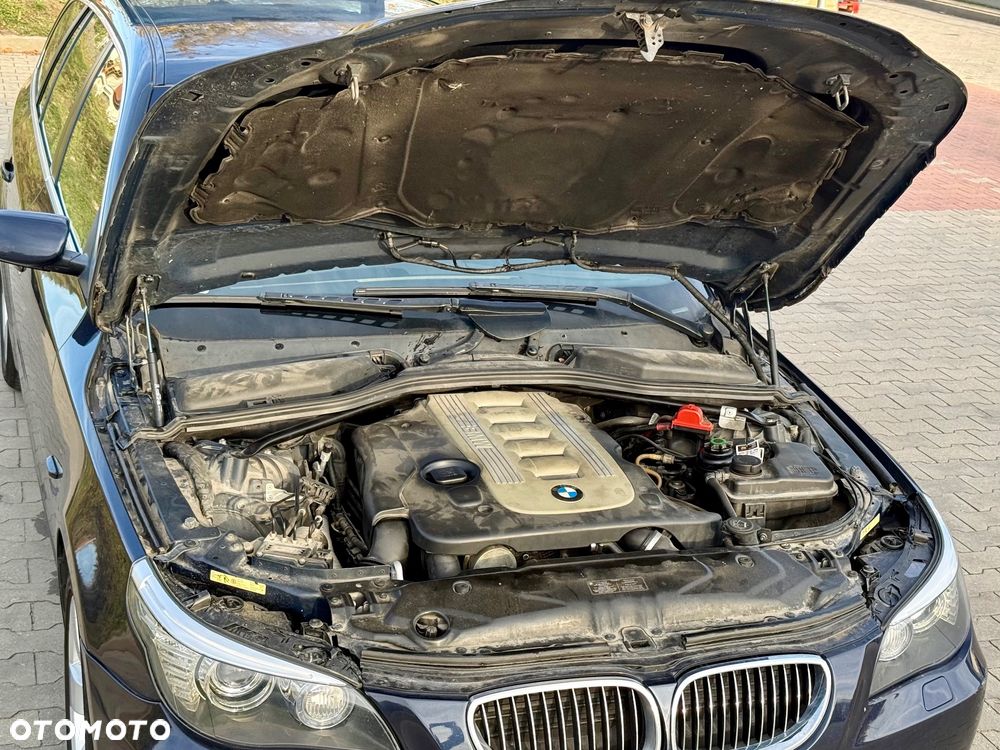 BMW Seria 5 - 16
