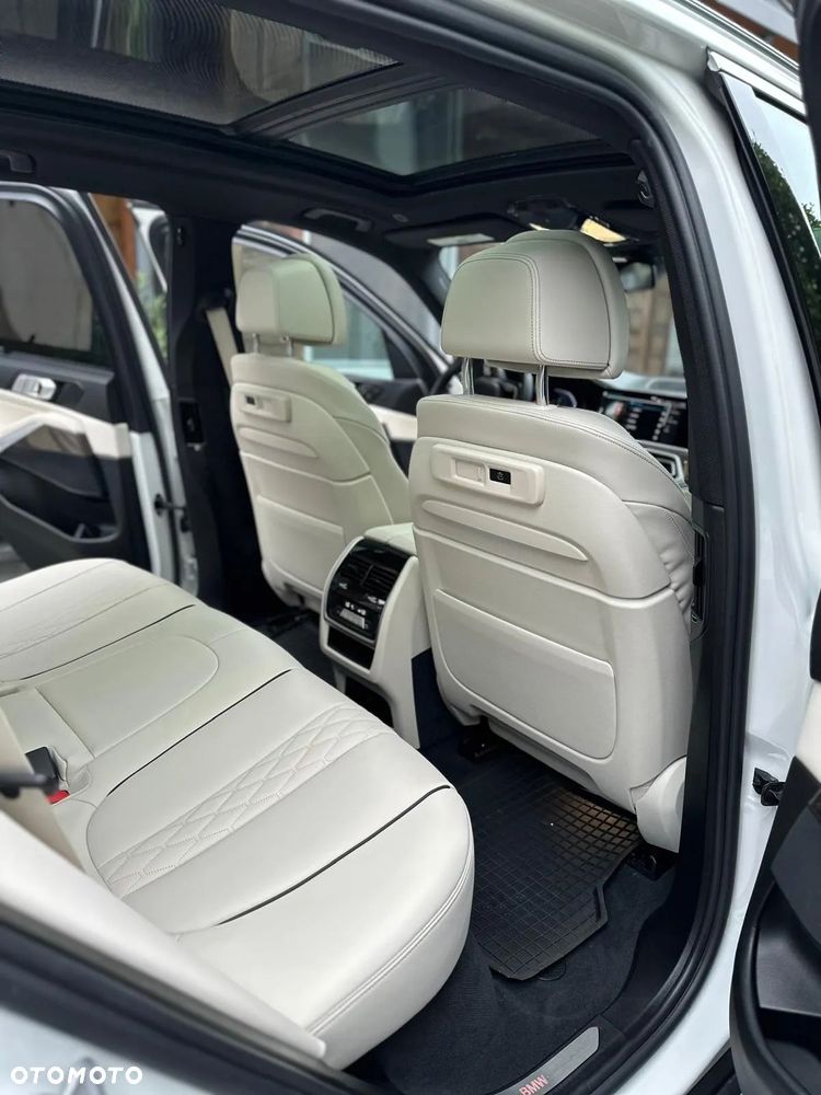 BMW X5 xDrive45e - 31