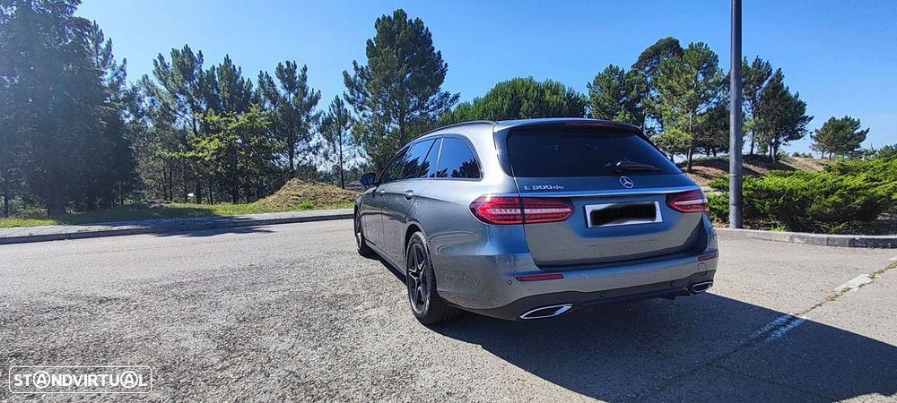 Mercedes-Benz E 300 - 4