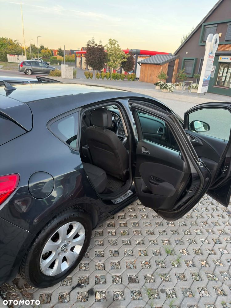 Opel Astra 1.7 CDTI ecoFLEX - 3