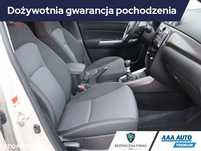 Suzuki Vitara - 10
