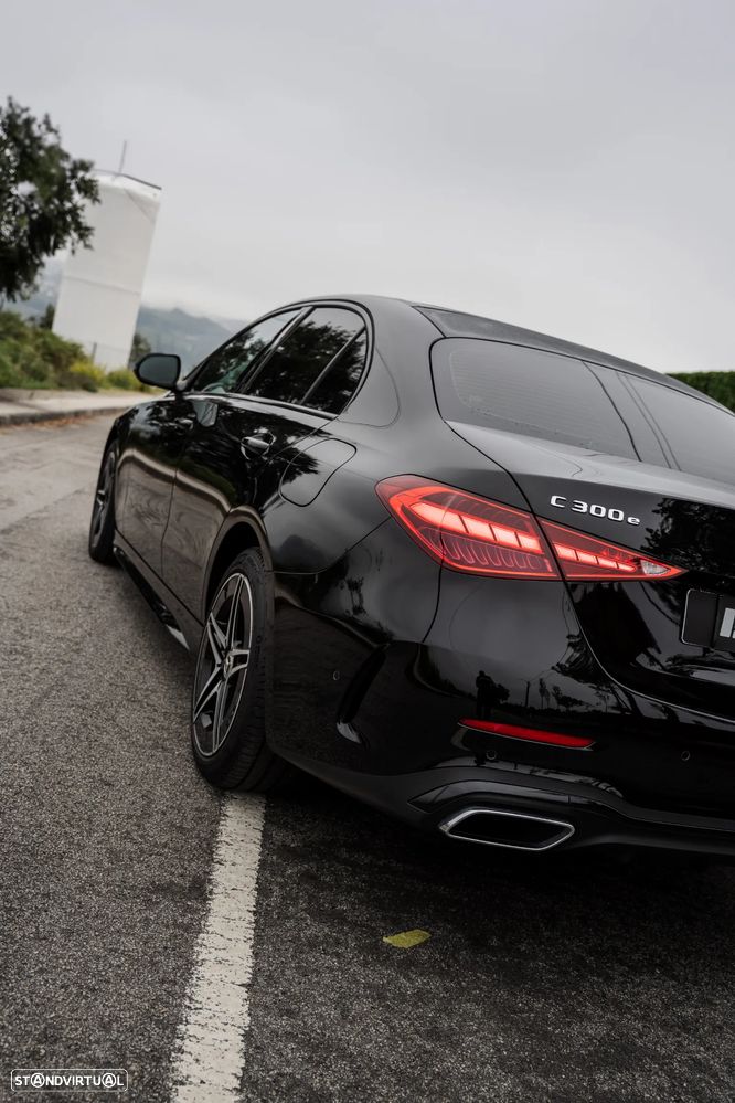 Mercedes-Benz C 300 e 9G-TRONIC AMG Line - 15