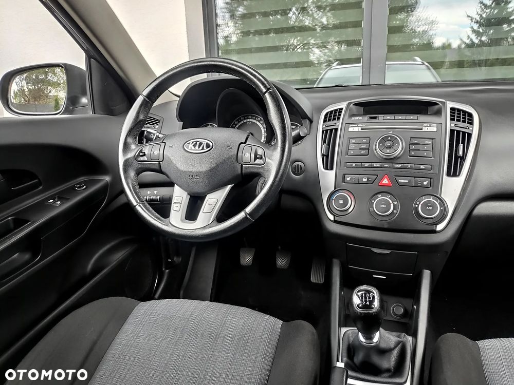 Kia Ceed 1.4 CVVT Attract - 9