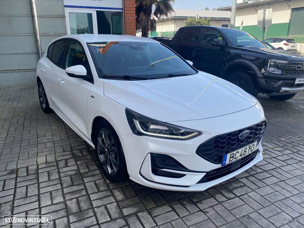 Ford Focus 1.0 EcoBoost MHEV ST-Line - 1