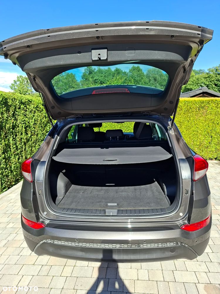 Hyundai Tucson 1.7 CRDI BlueDrive Style 2WD - 7