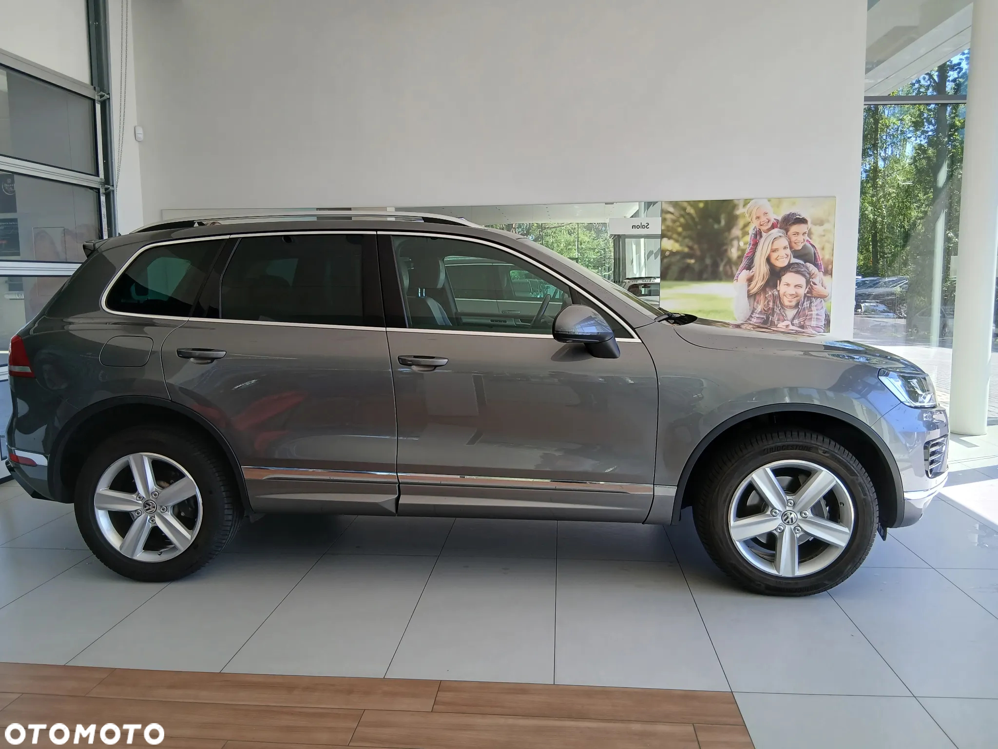 Volkswagen Touareg 3.0 V6 TDI BMT Perfectline R-Style - 4
