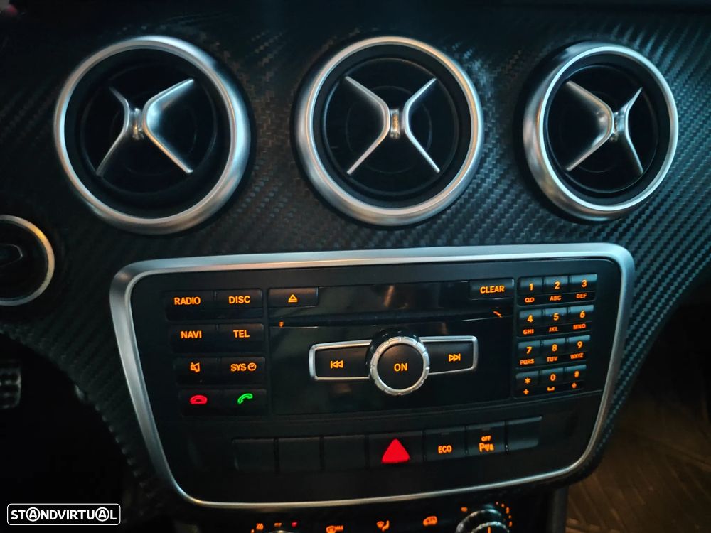 Mercedes-Benz A 180 CDI BE AMG Line - 25