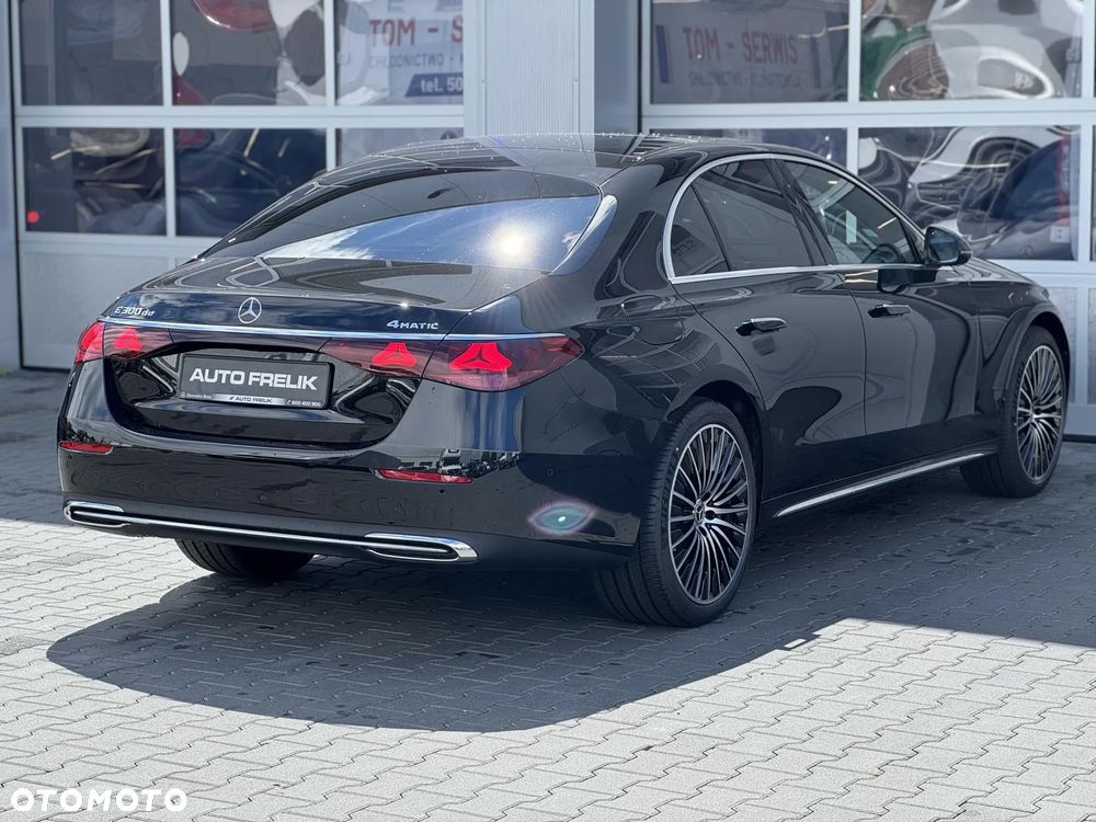 Mercedes-Benz Klasa E 300 de 4-Matic Exclusive - 9