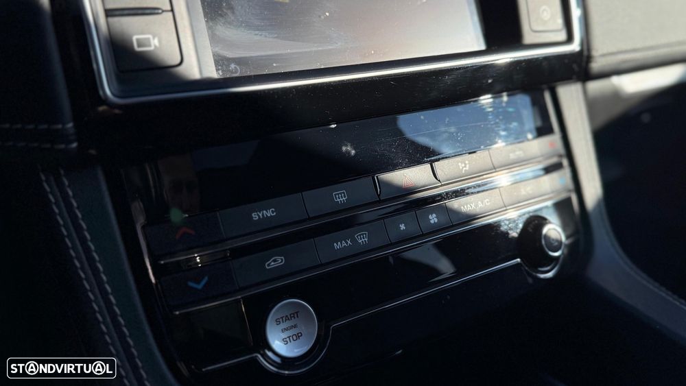 Jaguar F-Pace 2.0 i4D R-Sport Aut. - 15
