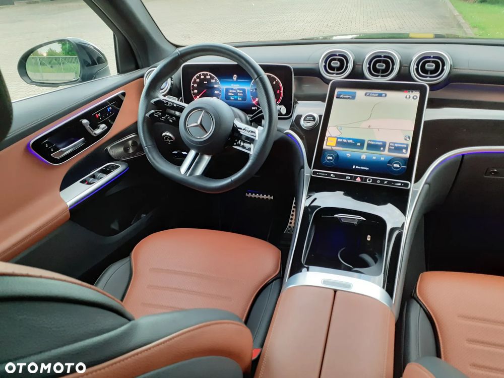 Mercedes-Benz GLC 220 d mHEV 4-Matic AMG Line - 28
