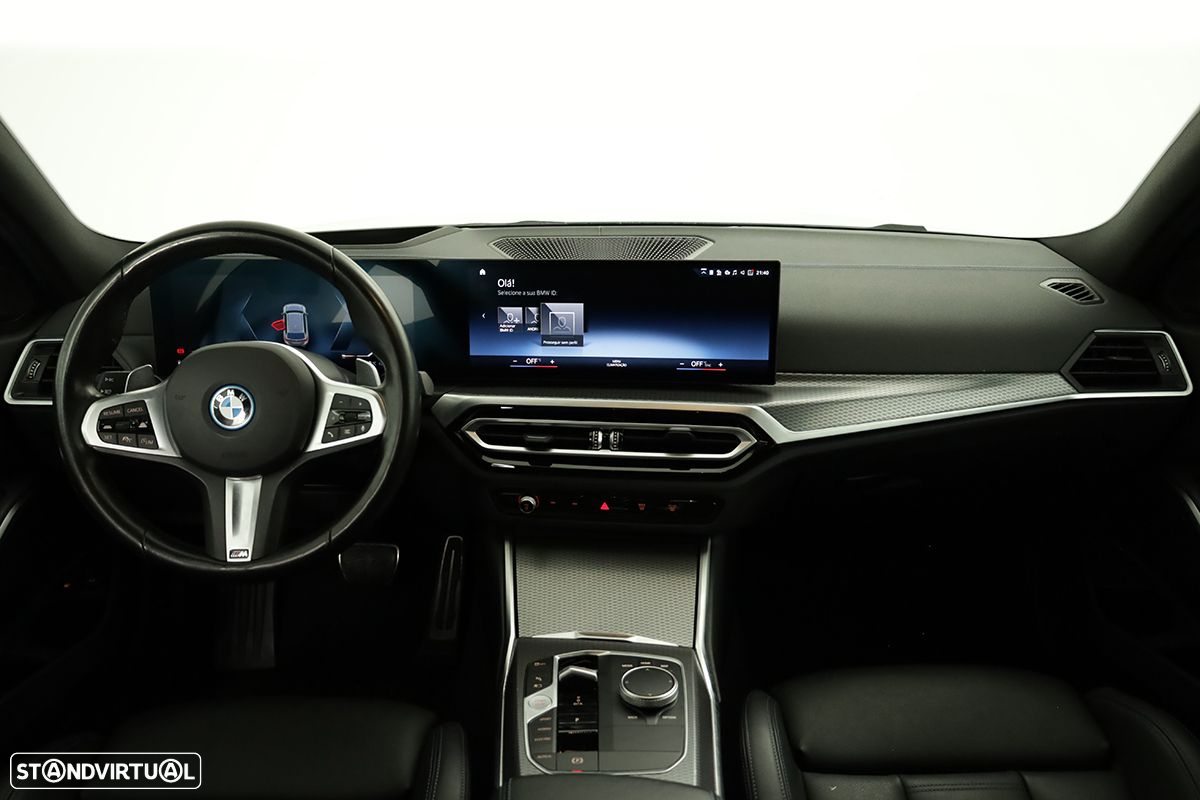 BMW 330 e Touring Pack M Auto - 9