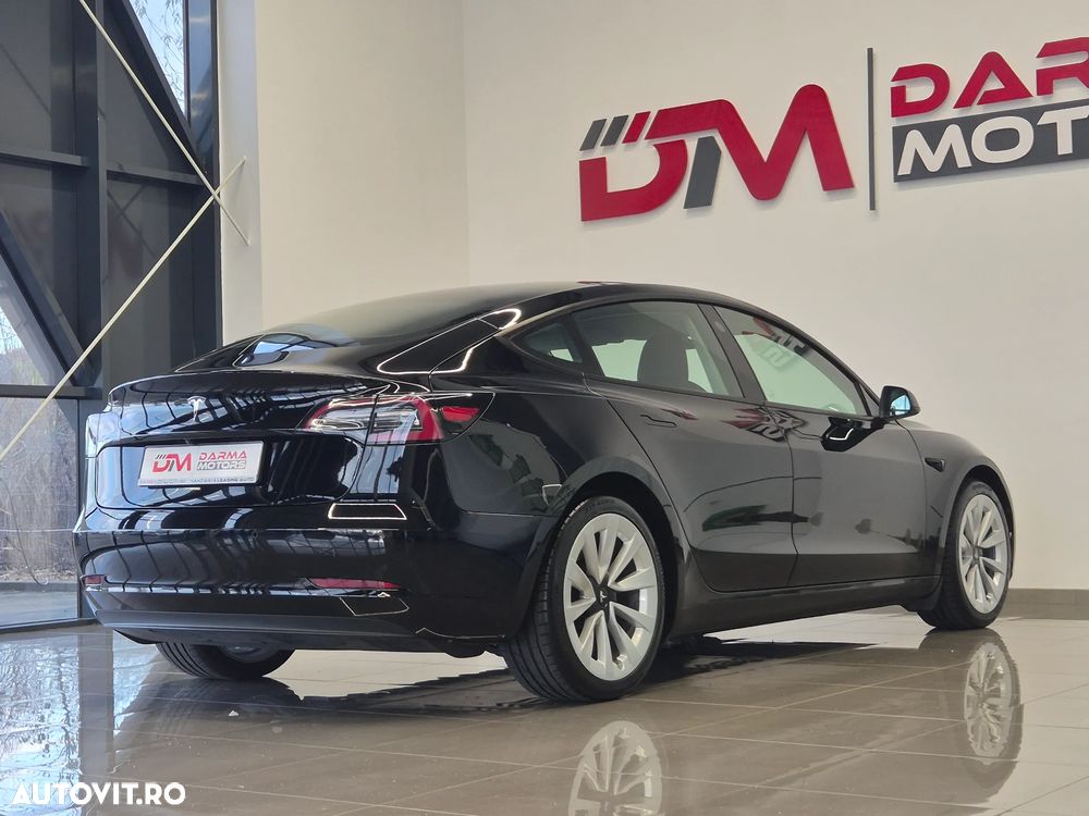 Tesla Model 3 Standard Reichweite Plus Hinterradantrieb - 5